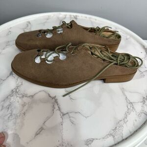 NIB FAUX SUEDE LACE UP ANKLE WRAP FLAT MULE size 8 # Bag R-10
